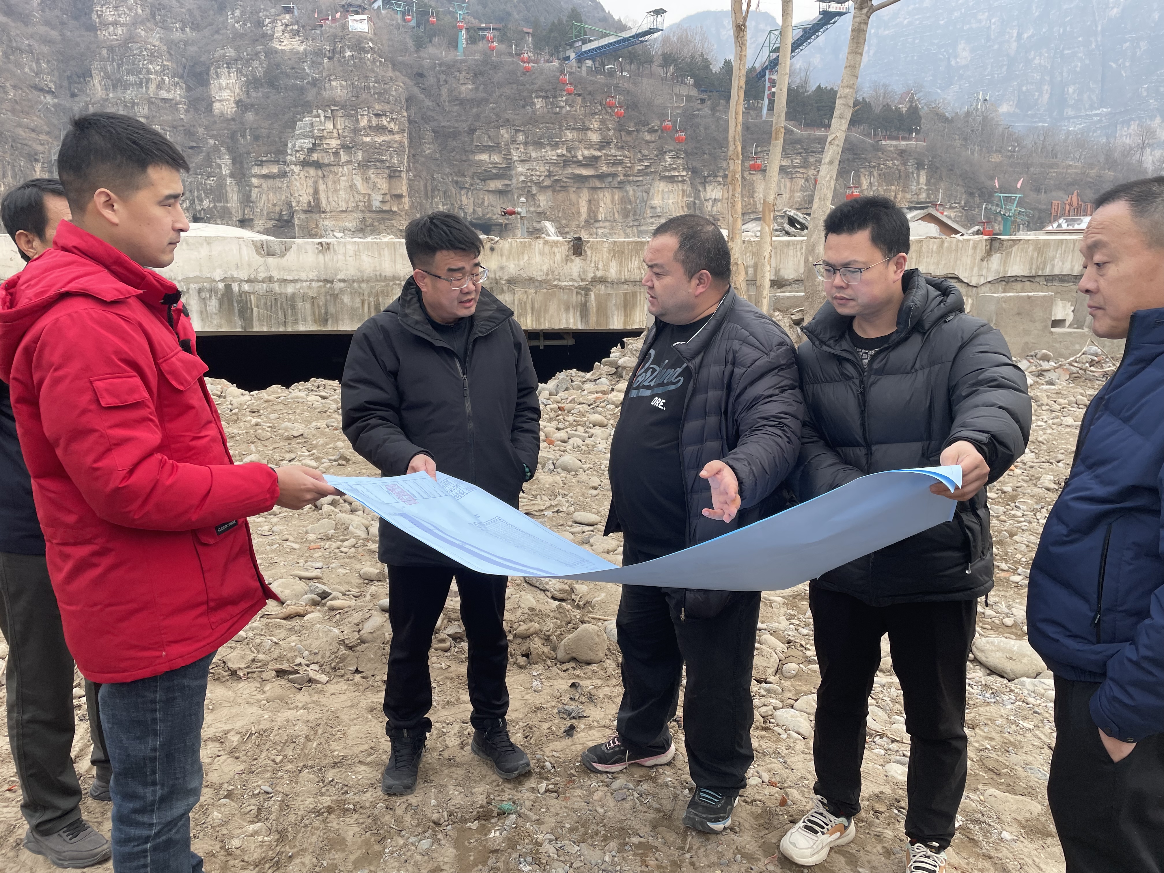 王國(guó)慶工作照2