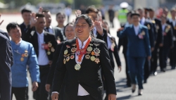 現(xiàn)場(chǎng)圖集｜慶祝中華全國(guó)總工會(huì)成立100周年暨全國(guó)勞動(dòng)模范和先進(jìn)工作者表彰大會(huì)在北京舉行