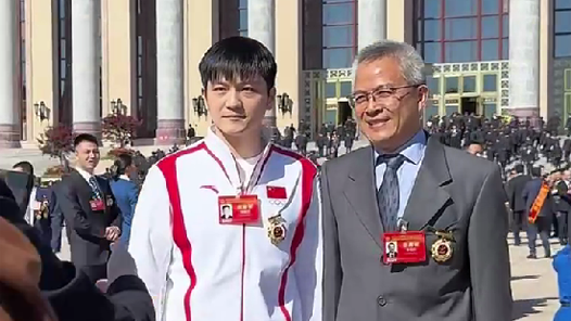 今天，光榮屬于他們！