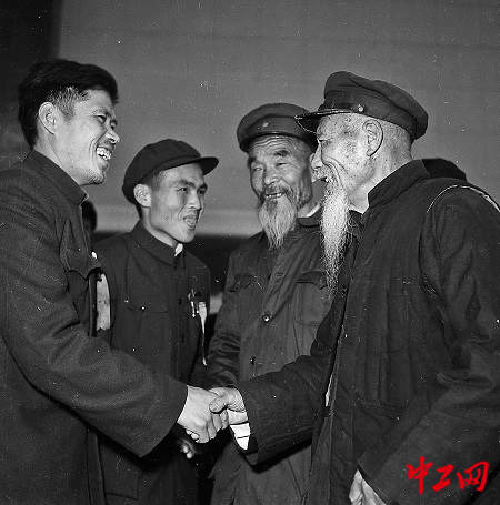 2954362_tpzz_1745575203202_b 2954362_tpzz_1745575203202_b