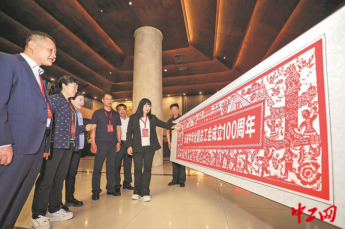 2959717_tpzz_1745830115460_b