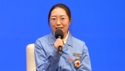 高原電網(wǎng)“守衛(wèi)兵”談勞模精神：扎根實(shí)踐和創(chuàng)新品格