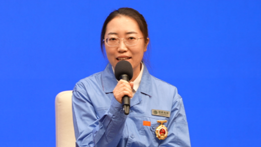 高原電網(wǎng)“守衛(wèi)兵”談勞模精神：扎根實踐和創(chuàng)新品格