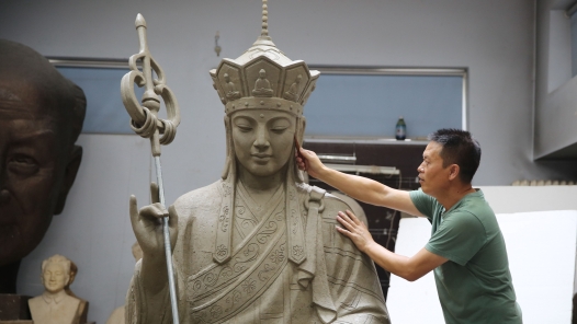 宋亞勛：在藝術(shù)道路上孜孜不倦的追求者