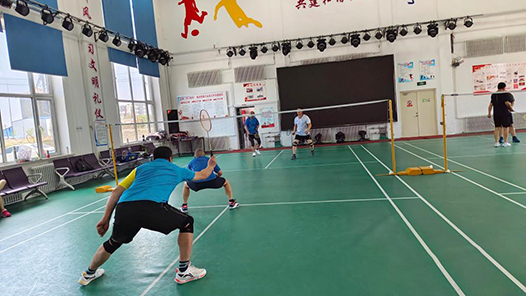 鍥而不舍落實(shí)中央八項(xiàng)規(guī)定精神丨黑龍江雙鴨山：以學(xué)促干推動(dòng)學(xué)習(xí)教育走深走實(shí)　從小事入手寫好“民生答卷”