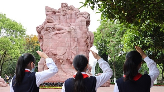 四川省2025年工會夏令營啟動