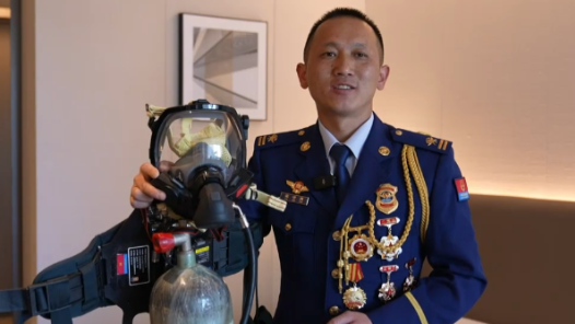 閃亮如你·2025年“最美職工”｜賓守朋：高原“火焰藍”以生命護佑生命