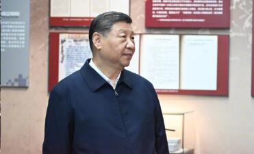 拾光紀(jì)·總書(shū)記參觀(guān)百團(tuán)大戰(zhàn)紀(jì)念館，感受抗戰(zhàn)艱難時(shí)共產(chǎn)黨人的力量