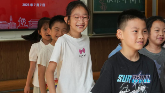 內(nèi)蒙古600名職工子女赴京參加工會夏令營