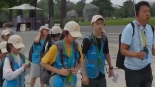 2025年工會夏令營丨“聲”入人心！盧溝橋畔童音唱紅歌