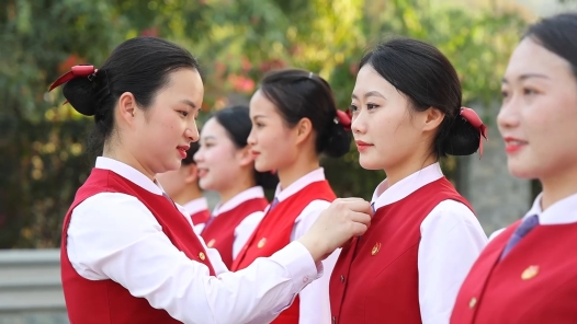 壯鄉(xiāng)工匠 紅城艷穎