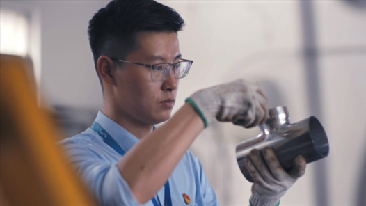 “90后”管網(wǎng)清道夫——讓青春在“最后一公里”閃耀