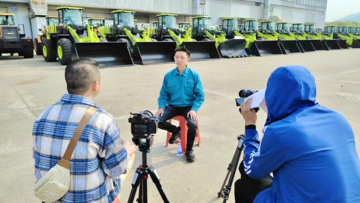 記五一勞動(dòng)獎(jiǎng)?wù)芦@得者張達(dá)斌