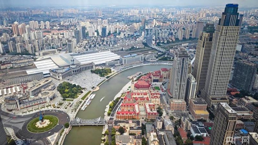 何以中國(guó)丨“最美一灣”品味中西合璧