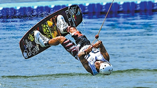 世運(yùn)會(huì)近距離丨“‘水上漂’的感覺(jué)很酷！”