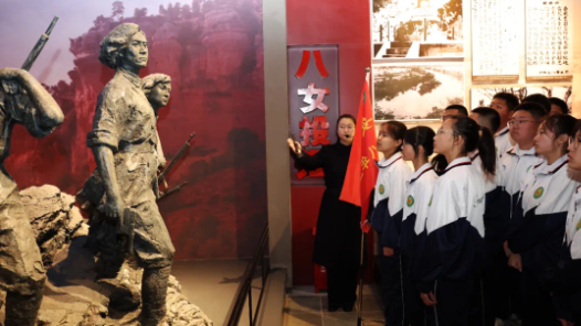 感悟抗戰(zhàn)歷史 凝聚前行力量——各地紀念日本無條件投降80周年