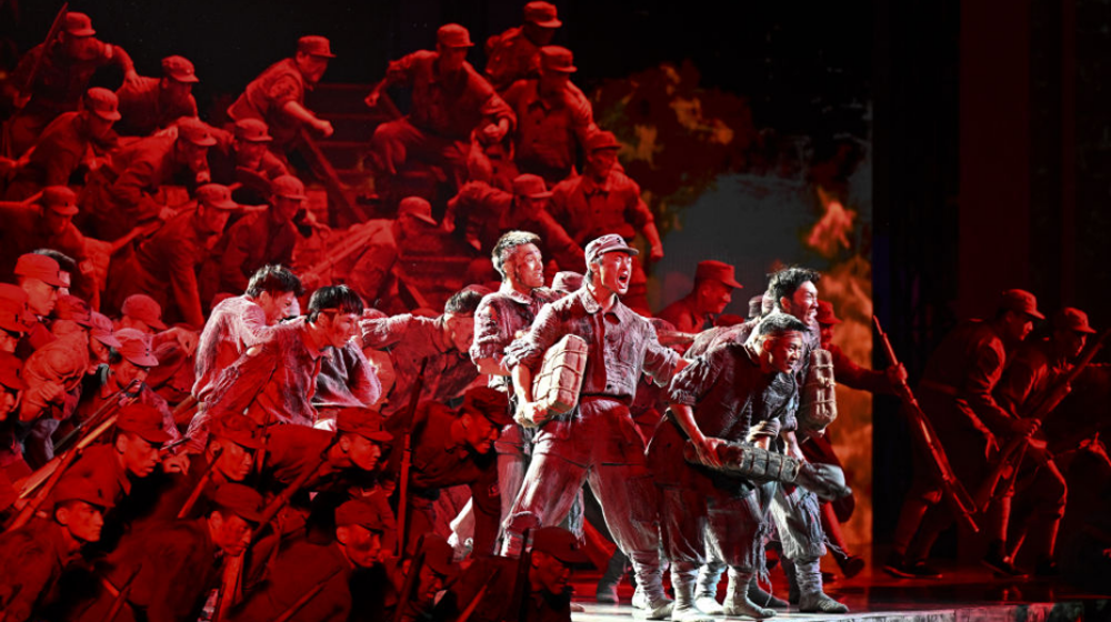 紀念中國人民抗日戰(zhàn)爭暨世界反法西斯戰(zhàn)爭勝利80周年文藝晚會在京舉行