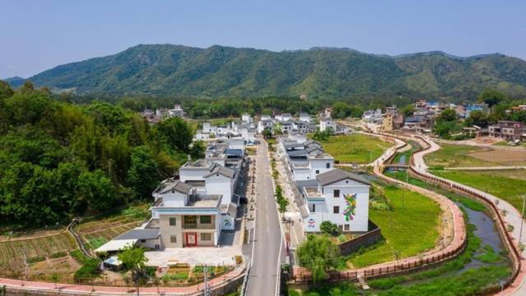 銘記歷史 緬懷先烈·今昔巨變丨農(nóng)文旅融合，紅色小鎮(zhèn)成寶藏小鎮(zhèn)