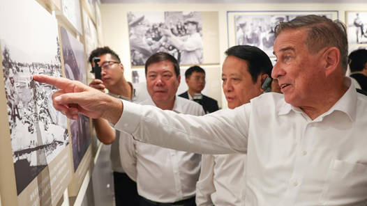 “歷史的天空——飛虎隊(duì)與中國抗戰(zhàn)歷史圖片展”在重慶開幕