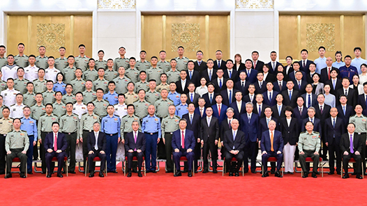 中國(guó)人民抗日戰(zhàn)爭(zhēng)暨世界反法西斯戰(zhàn)爭(zhēng)勝利80周年紀(jì)念活動(dòng)總結(jié)會(huì)議在京舉行 習(xí)近平親切接見(jiàn)紀(jì)念活動(dòng)籌辦工作各方面代表