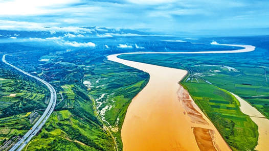 國(guó)際人士看中國(guó)“十四五”成就｜“開(kāi)放的中國(guó)為世界經(jīng)濟(jì)發(fā)展帶來(lái)巨大機(jī)遇”