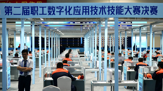 一場數(shù)字時代的“低空會戰(zhàn)”