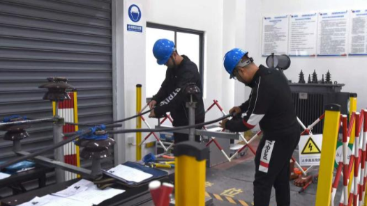 年培訓(xùn)超2000人！福建省福州市電建行業(yè)工匠學(xué)院賦能產(chǎn)業(yè)工人由“工”到“匠”