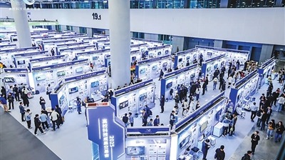 2025高?？萍汲晒灰讜]幕 指引高?？萍汲晒D(zhuǎn)化新航向