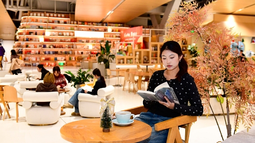 李強(qiáng)在政府工作報告中介紹“十五五”時期主要目標(biāo)指標(biāo)、重大戰(zhàn)略任務(wù)、重大工程項(xiàng)目