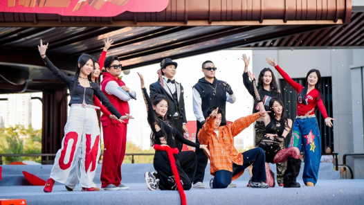 福建省廈門市總工會2026“兩節(jié)”慰問演出走進(jìn)集美軟件園