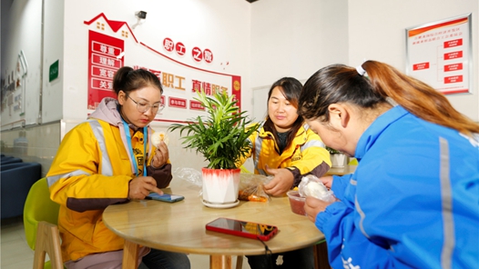 山東省交通工會開展“工會送溫暖行動”