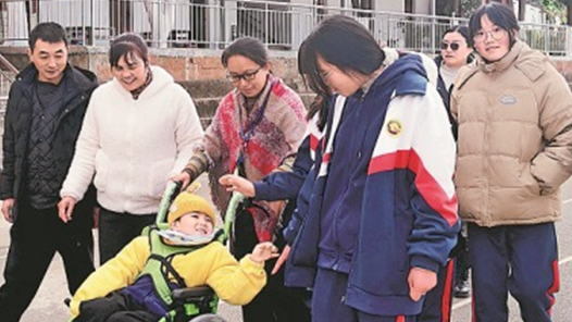 送溫暖?特別的“暖”給特別的你｜精準(zhǔn)送暖 工會(huì)同行