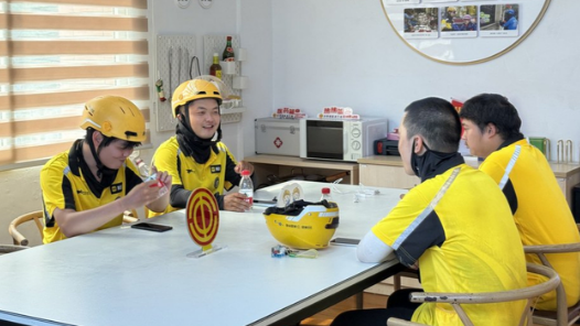 送溫暖?特別的“暖”給特別的你 新就業(yè)形態(tài)勞動(dòng)者的“溫暖港灣”｜“讓每一份溫暖都能隨到隨取”