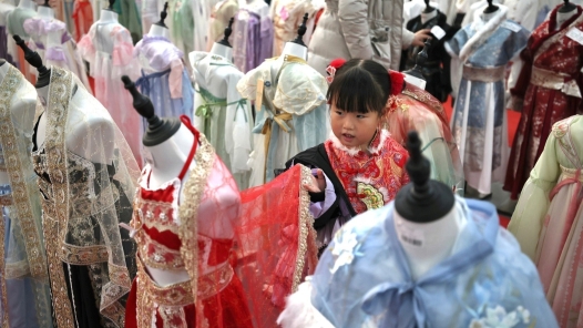 新春走基層｜明制爆火，“宇宙中心”歸來(lái)仍是頂流