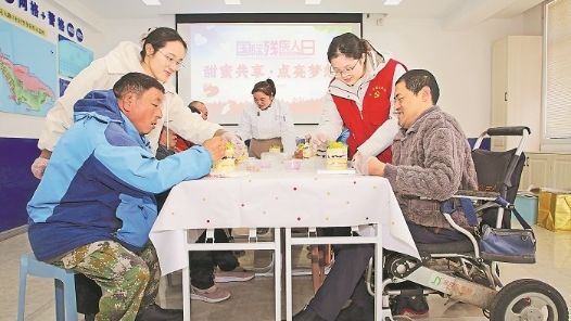 2026年兩節(jié)工會(huì)送溫暖行動(dòng)·暖聞｜28年幫扶，“娘家人”不離不棄