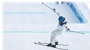 米蘭冬奧紀(jì)｜谷愛凌：擺脫沉重 輕盈飛翔