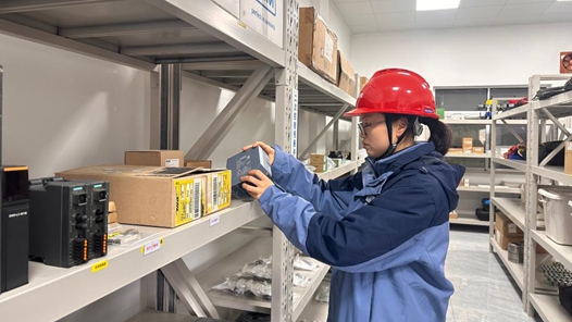 新春走基層｜萬(wàn)里長(zhǎng)江春潮涌——三峽通航一線見(jiàn)聞