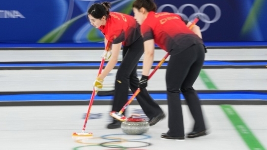 米蘭冬奧會｜冰壺循環(huán)賽：中國女隊力克東道主 中國男隊遭遇四連敗