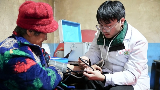 新春走基層·走筆｜追“光”少年溫暖山鄉(xiāng)路