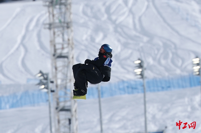 蘇翊鳴在比賽中