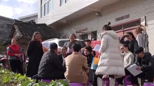 新春走基層丨跨省招工團(tuán)提前出動(dòng) 春節(jié)沒(méi)到企業(yè)就已經(jīng)“搶”人了