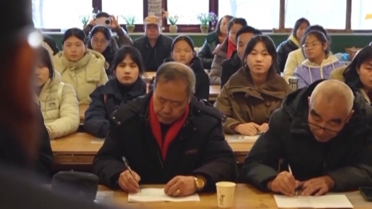 新春走基層｜詩(shī)歌為犁 文學(xué)為種 木蘭書(shū)院在黃土坡上耕書(shū)香