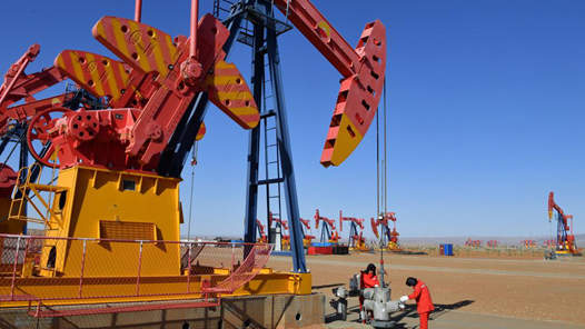 新春走基層｜沙漠深處，傾聽(tīng)油井“心跳”的石油人