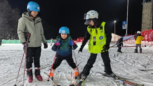 新春走基層｜山鄉(xiāng)“雪教頭”