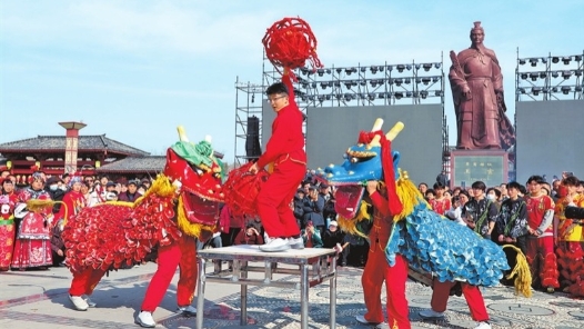 新春走基層·我在，我看，我記錄｜在火神臺(tái)，觸摸“殷商之源”的根與魂