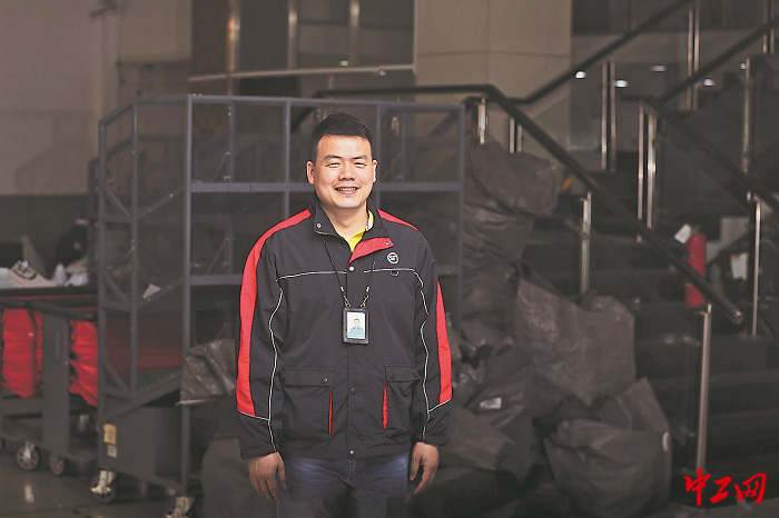 3352101_tpzz_1772526144177_b