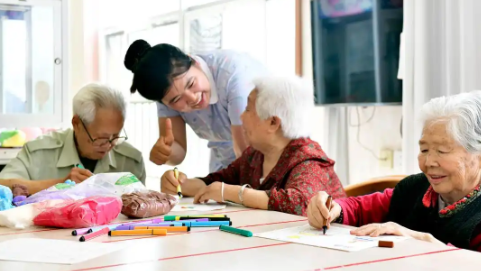 話民生｜呵護(hù)“一老一小” 托起“朝夕美好”