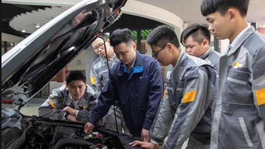 鍛造主力軍 建功“十五五”·深化產(chǎn)業(yè)工人隊伍建設改革⑤｜凝聚合力，確?！爱a(chǎn)改”舉措落地見效