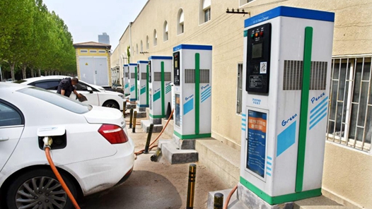 三部門將聯(lián)合開展縣域充換電設(shè)施補(bǔ)短板試點(diǎn)工作