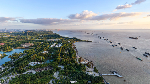 研讀《習(xí)近平與一線職工朋友們》·踐行囑托 一線回響｜把總書記的囑托化作服務(wù)職工的動力